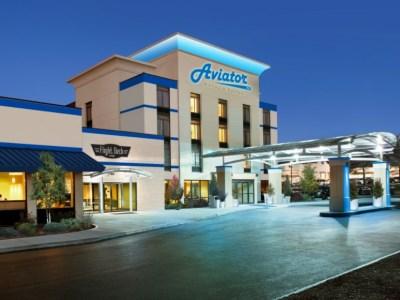 Aviator Hotel & Suites, BW Signature Collection Green Park Exteriör bild